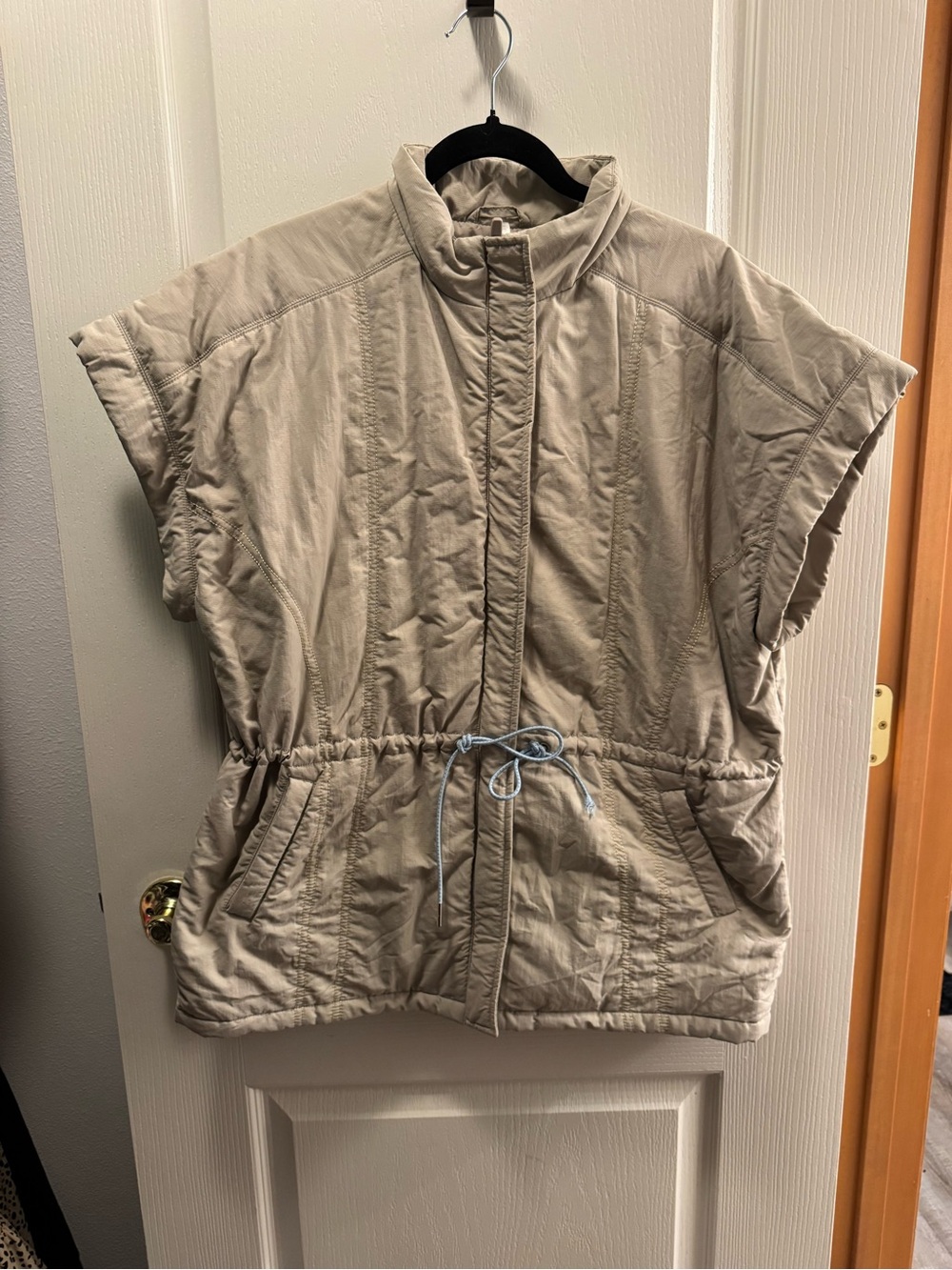 Fabletics Riley Woven Trapunto Vest with Drawcord Waist